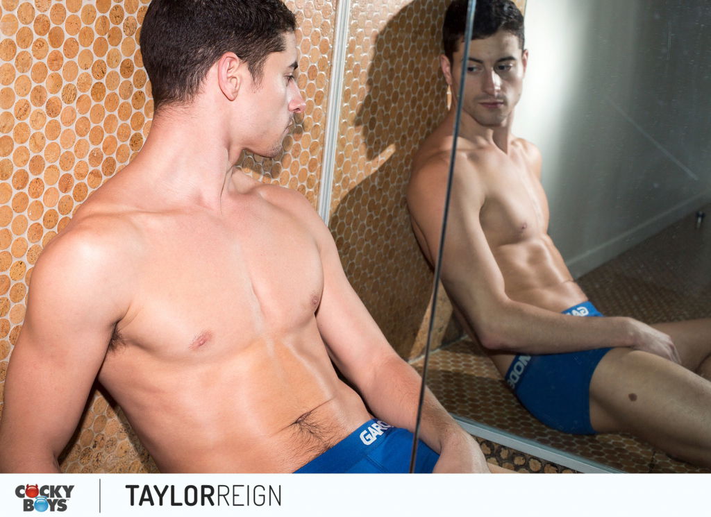 Topher Dimaggio Fucks Taylor Reign