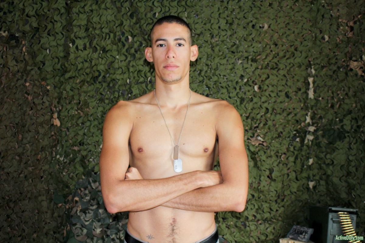 Ricardo Trujillo Jerks Off