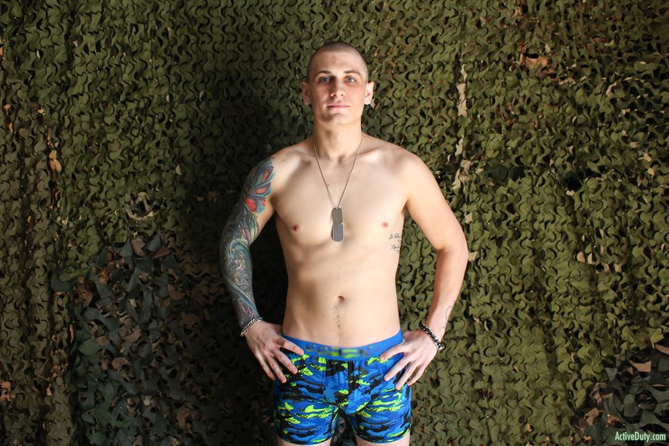 Alex Michaels Jerks Off