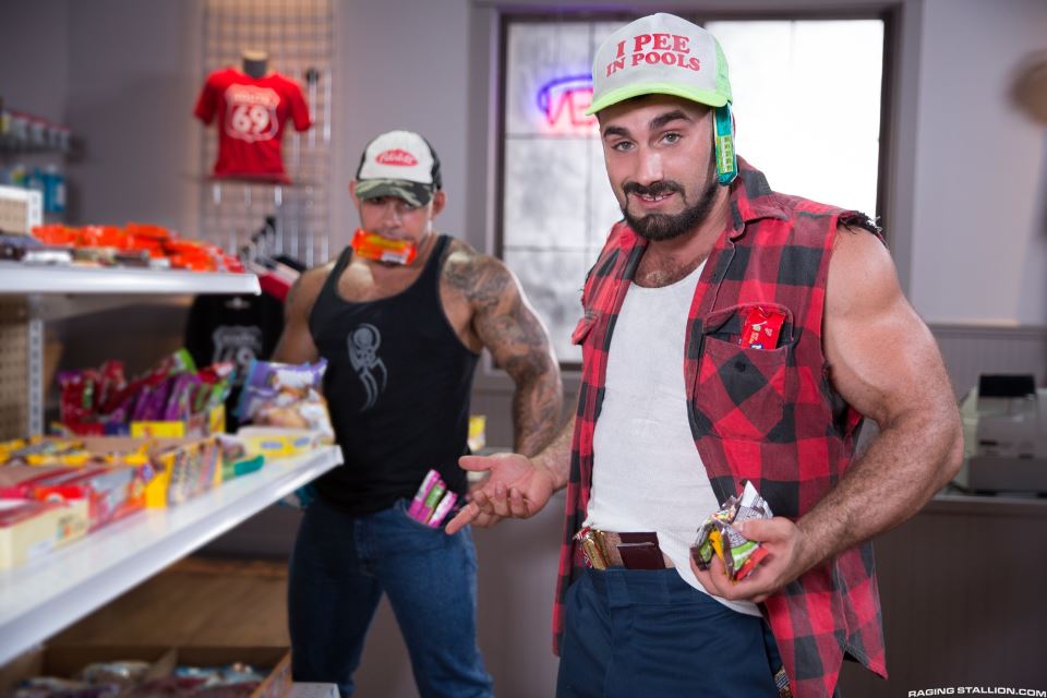 Jaxton Wheeler and Lorenzo Flexx