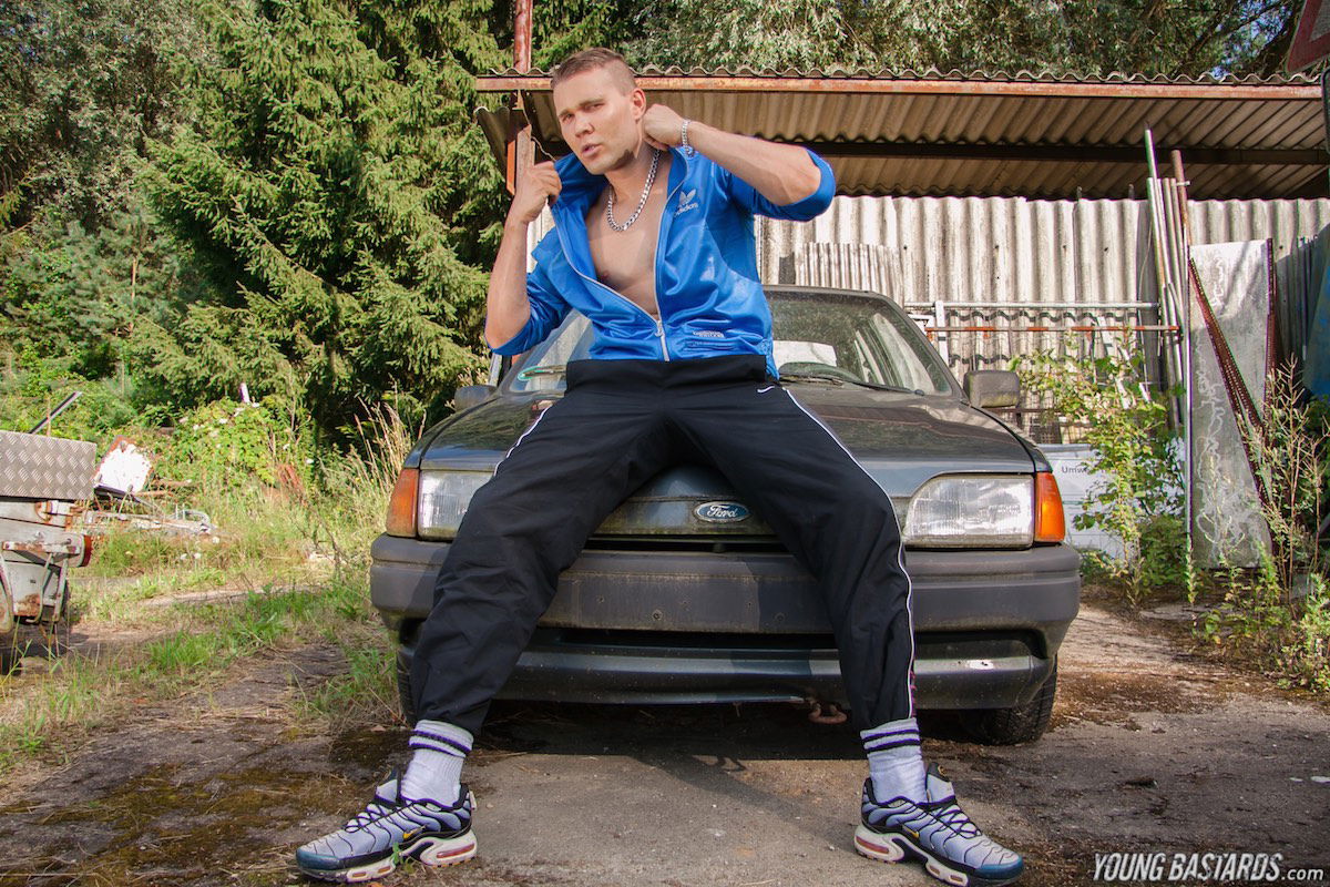 Jordan Fox and Moskito