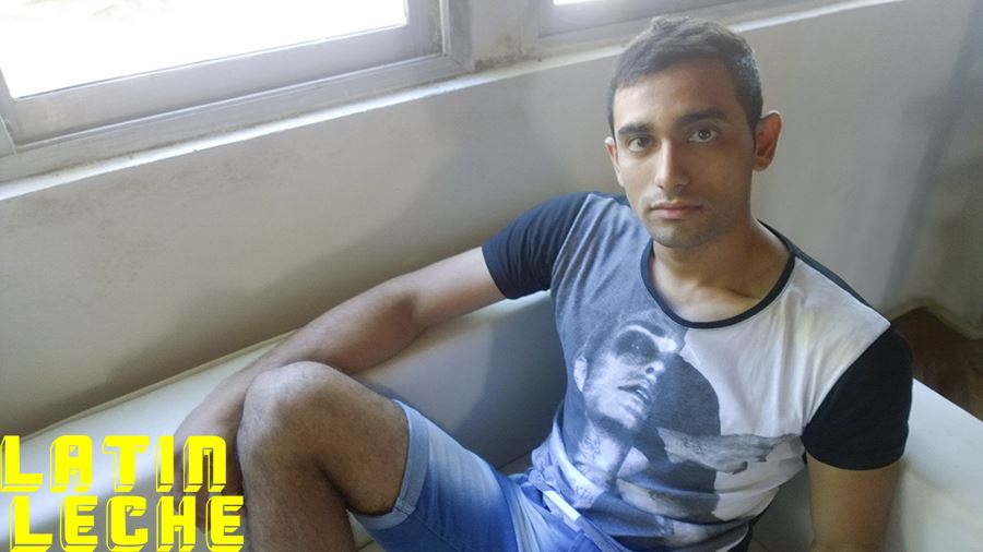 LatinLeche: Numero 13