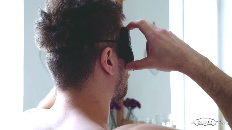 Harry Paker Jerks Off 3