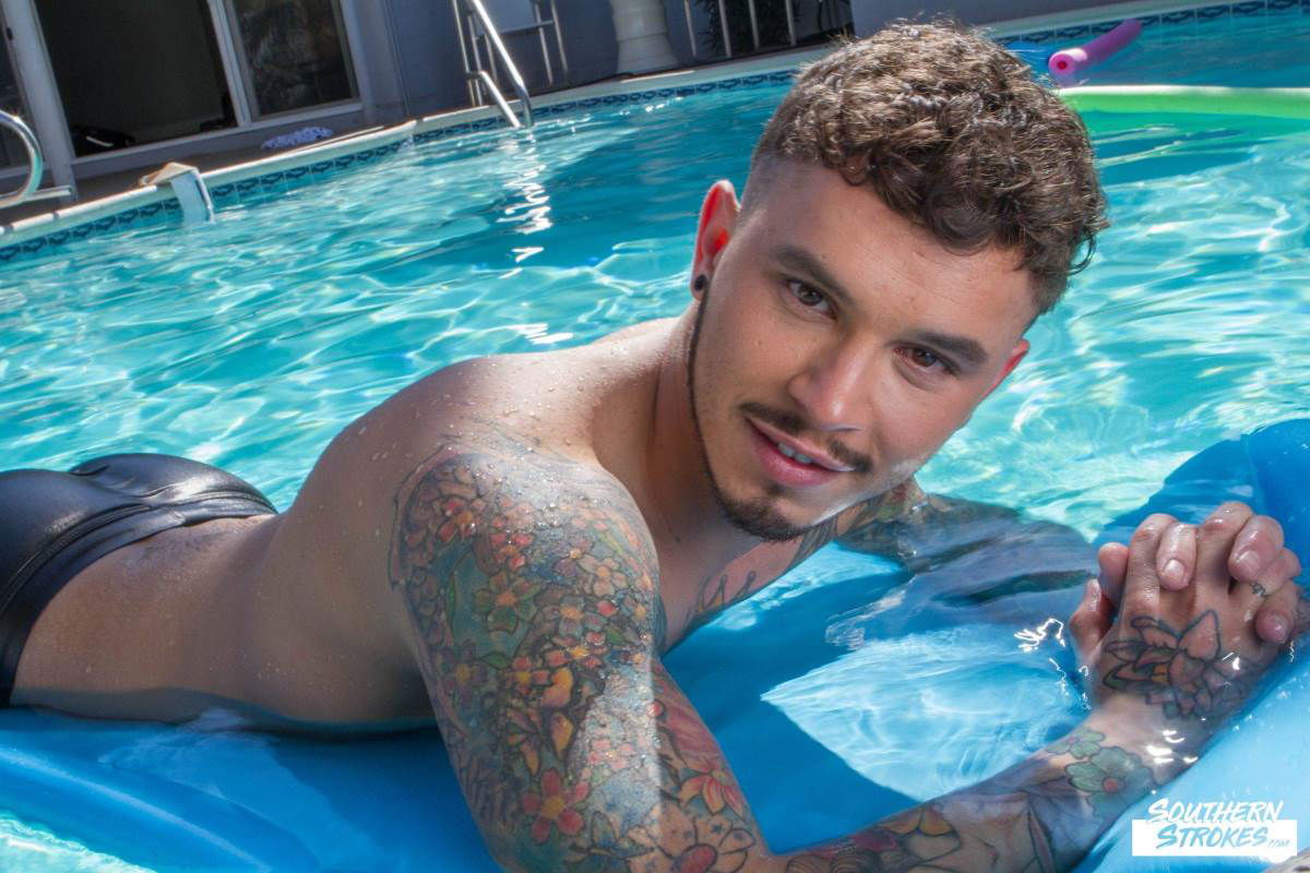 Seth Knight Solo For Southern Strokes