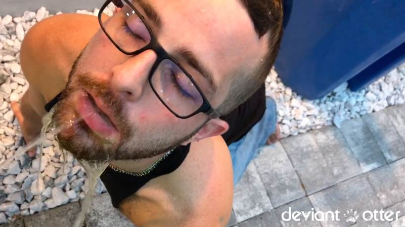 Deviant Otter Gets Kinky