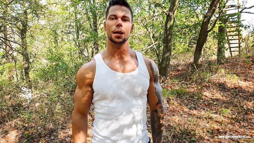 Angelo Godshack Jerks Off Unmasked