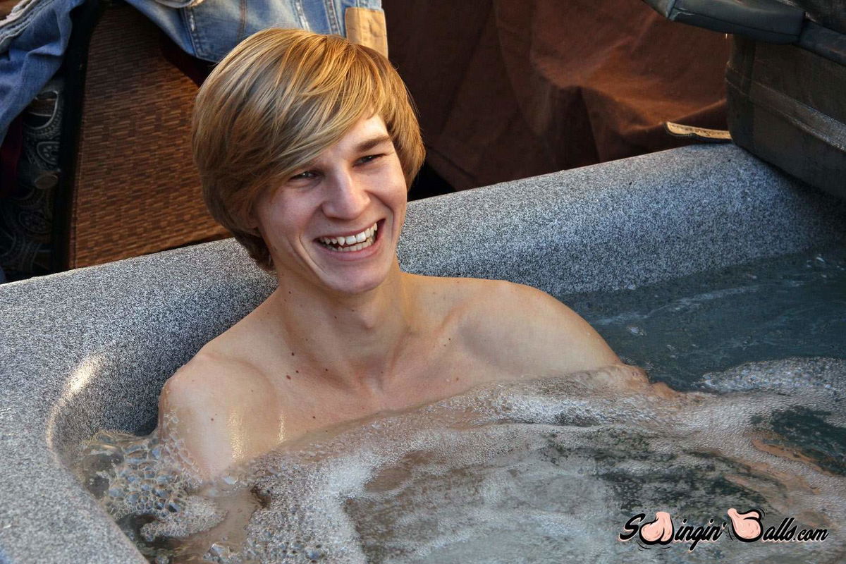 William Steel Jerks Off for Swingin' Balls