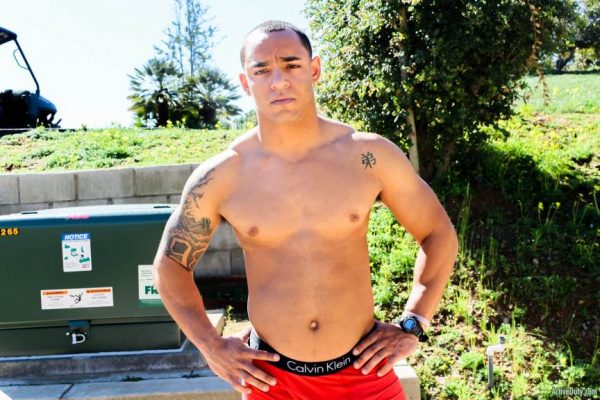 Xavier Reed Jerks Off for Active Duty 3