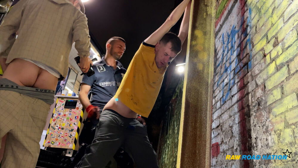 Raw Road Nation: Stretching Holes 1