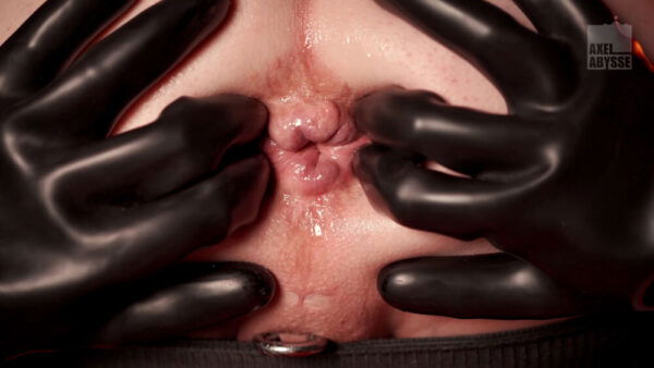 Axel Abysse - Close Up 1