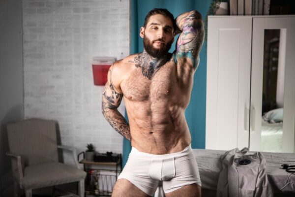 Emergency Dick - Part 2: Dane Jaxson & Tony D'Angelo 1