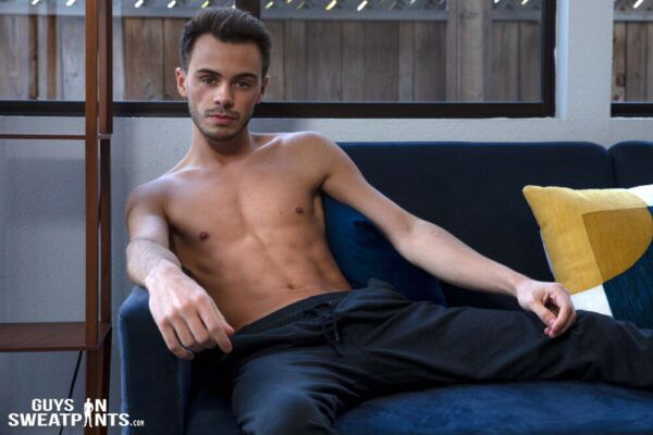 Guys In Sweatpants: Jason Breeds Marcus Young