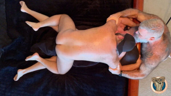 Muscle Bear Porn: Russian Bear Cub Drills Liam Angell 5