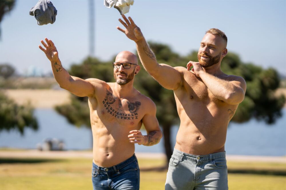 Brogan & Vin Roxx - Bareback For Sean Cody 2