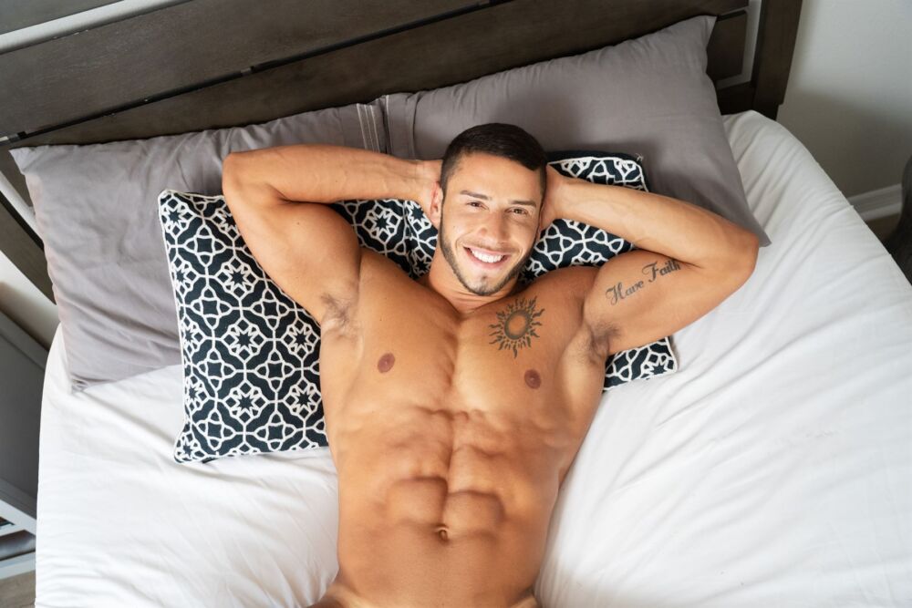 John Bronco Makes A Sensational Debut At Sean Cody 4