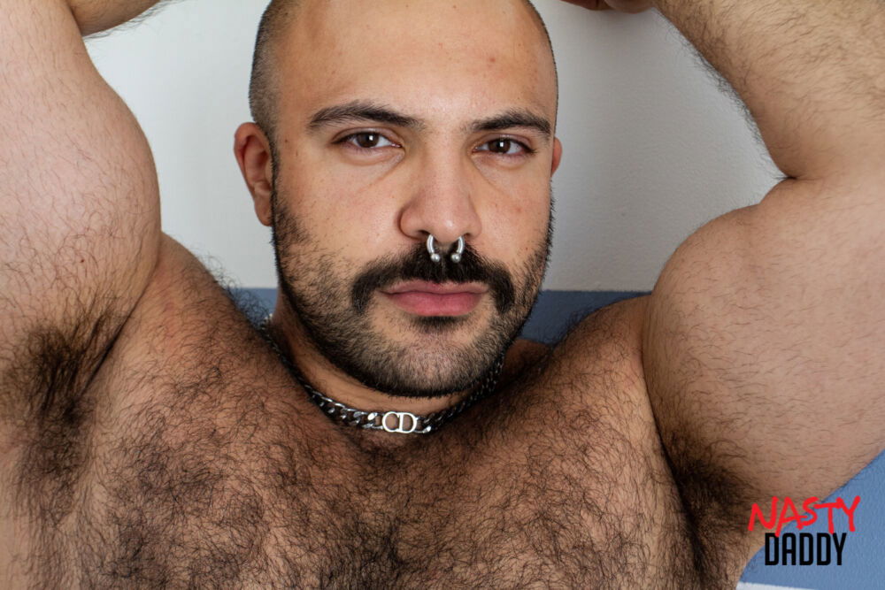 Pits & Pigs: Ian Sterling Fucks Major Mo At Nasty Daddy