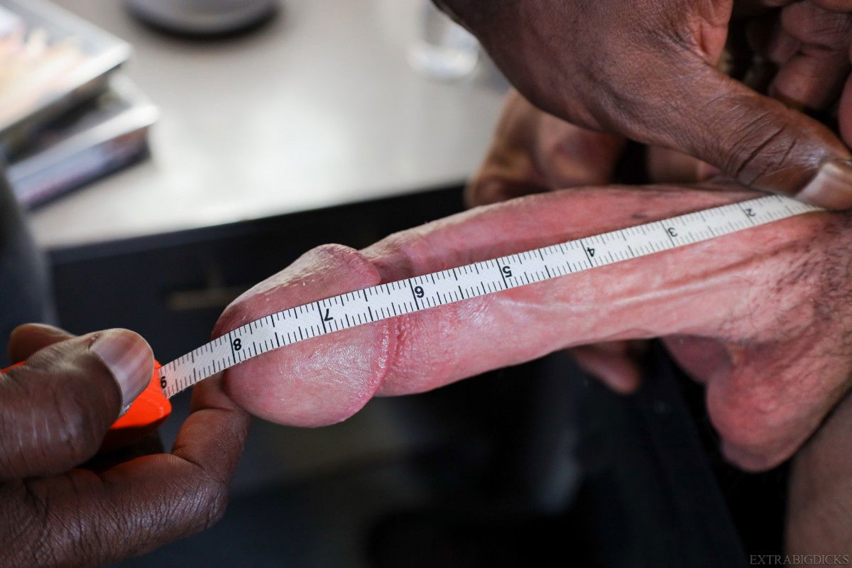 Aaron Trainer Gets "Trained" By Amone Bane