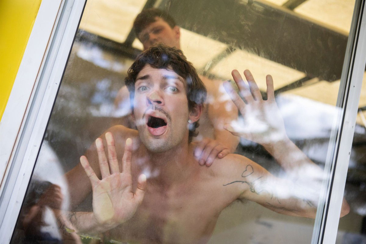 Big Sausage In My Buns: Chris Cool & Finn Harding 5