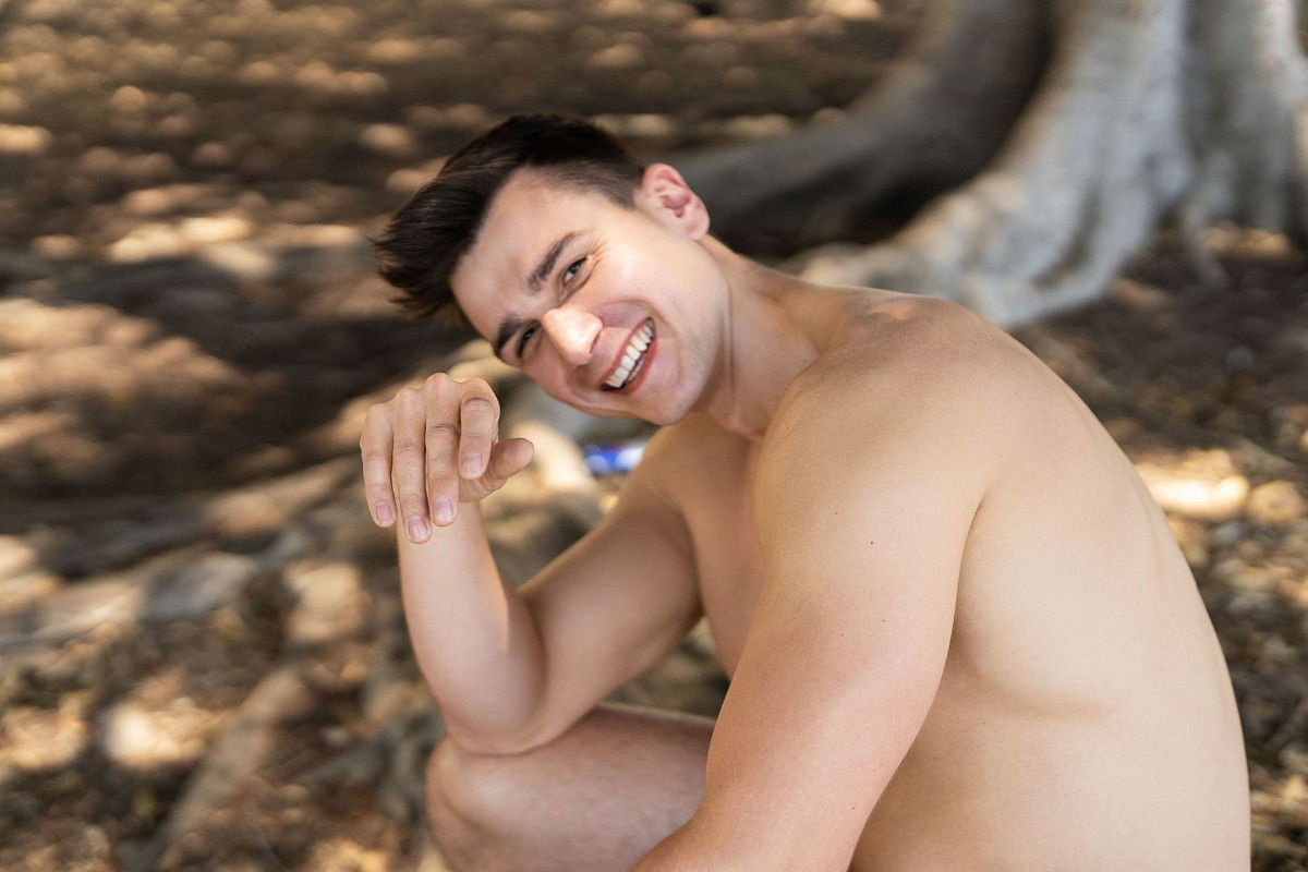 Thomas Johnson Jerks Off At Sean Cody