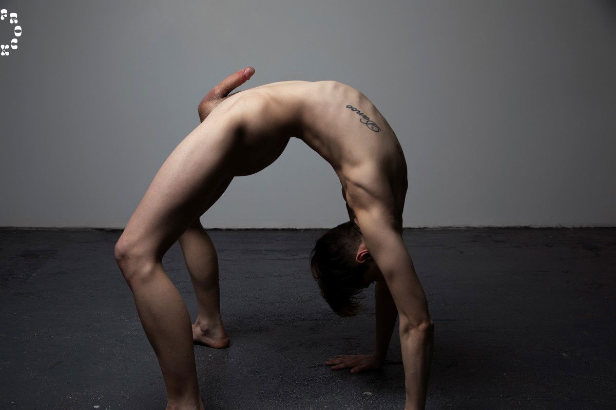 Ben Masters Is The Ballet Boy - Frock The World 5