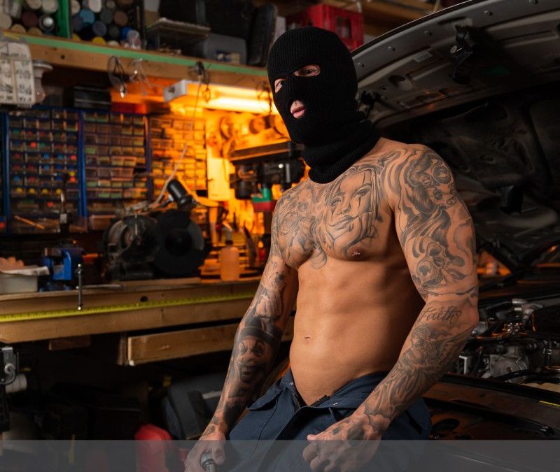 Mike Carrera Jerks Off Fro Masqulin's Hot AF 6