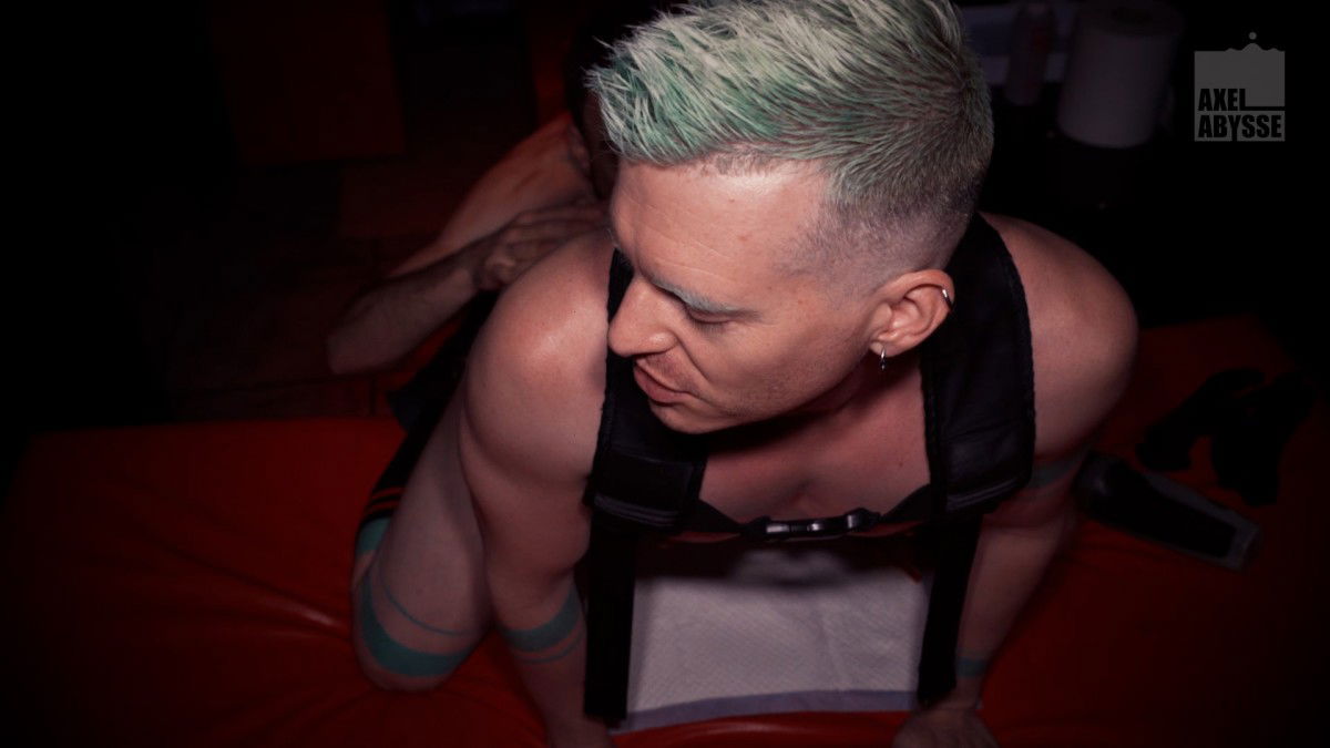 Axel Abysse & Georgi Mitev FF Punch Each Other's Rosebuds