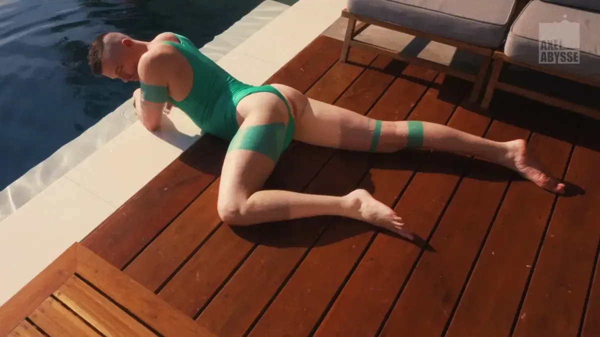 Axel Abysse's Fisting Holiday 1