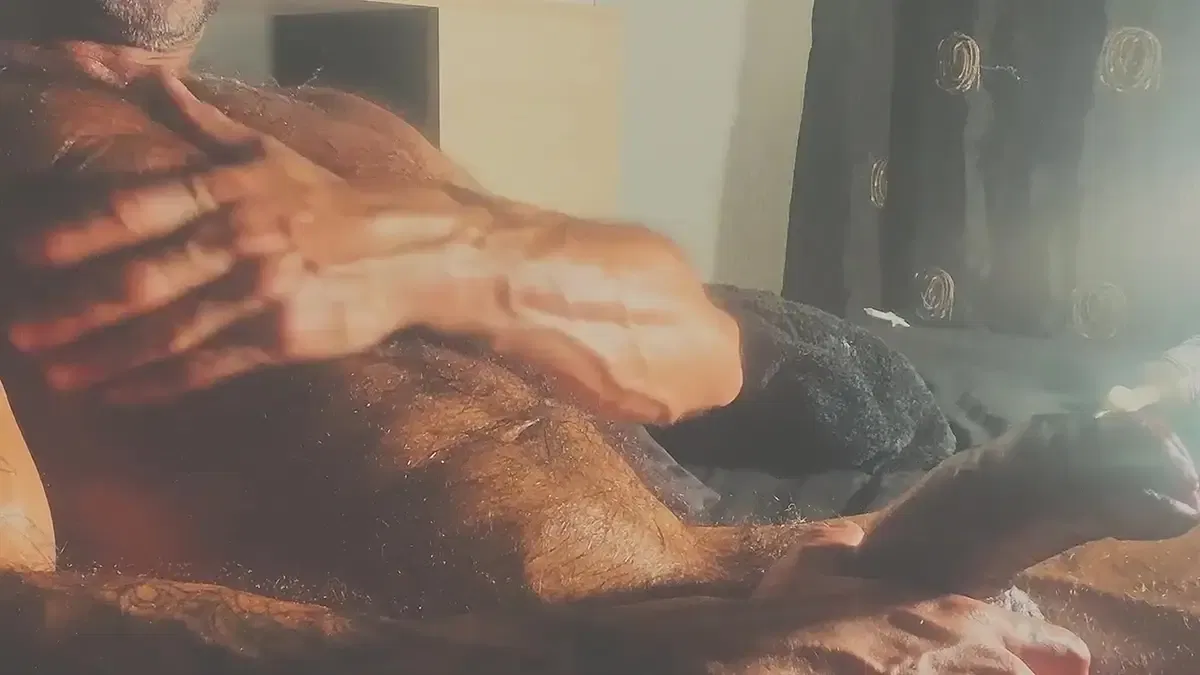 Rogan Richards Shoots A Load Between 2 Sessions 4