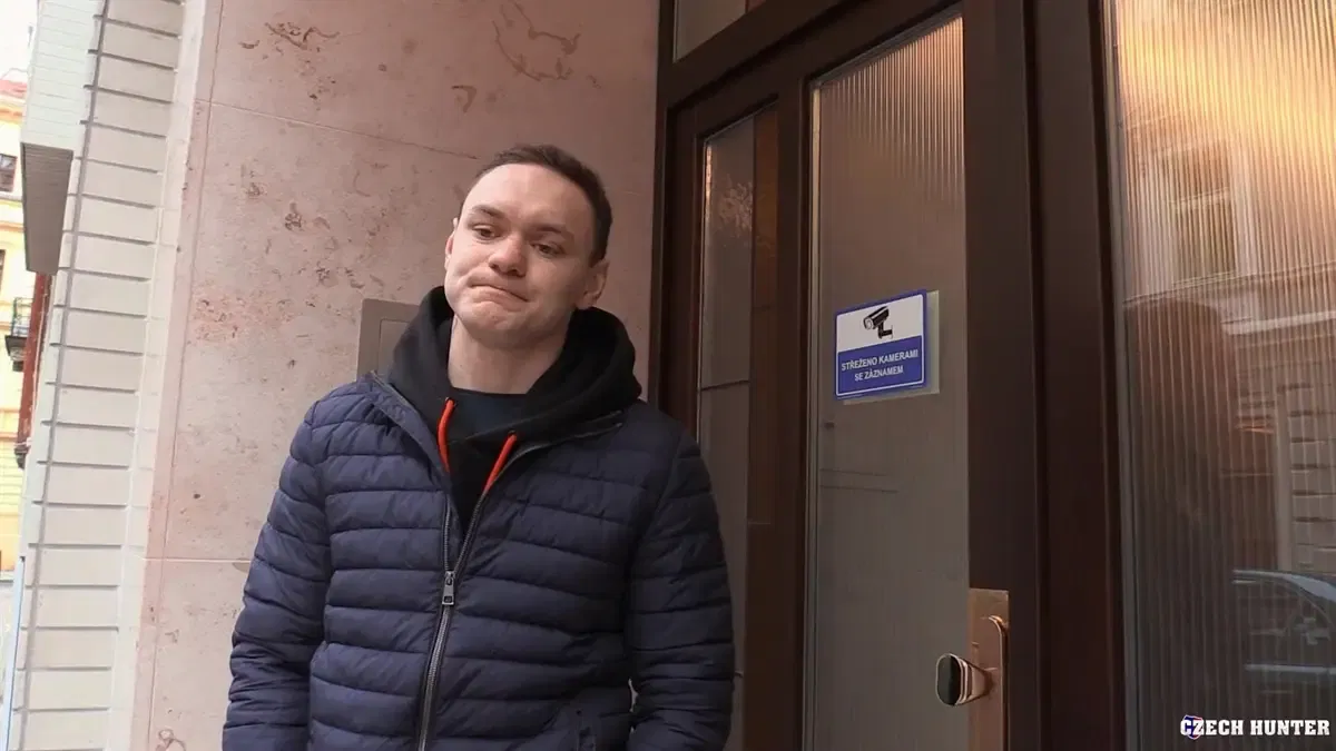 Czech Hunter Episode 680: A Chance Encounter 5