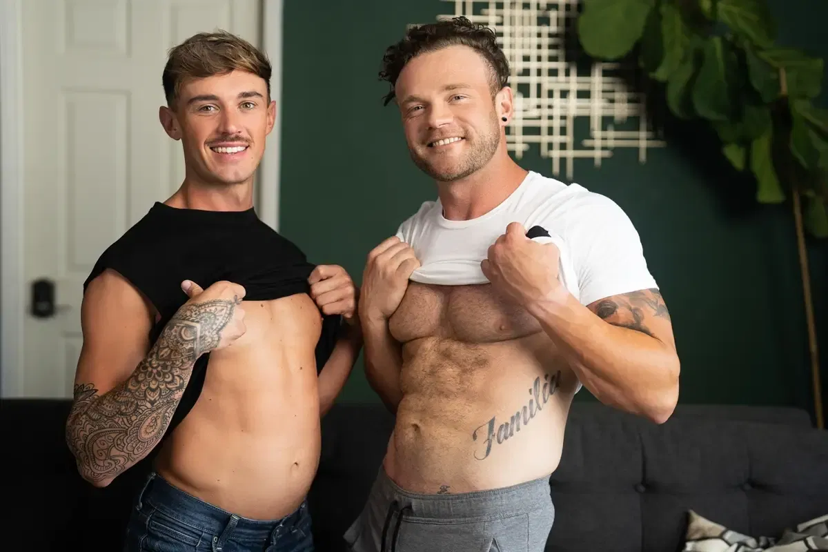 Phoenix & Sean - Bareback For Sean Cody
