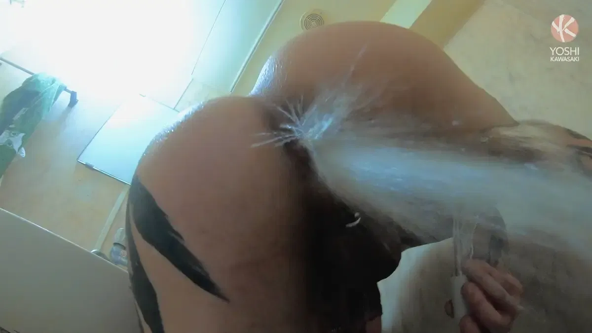 Yoshi Kawasaki Does Dirty Things In The Shower 1