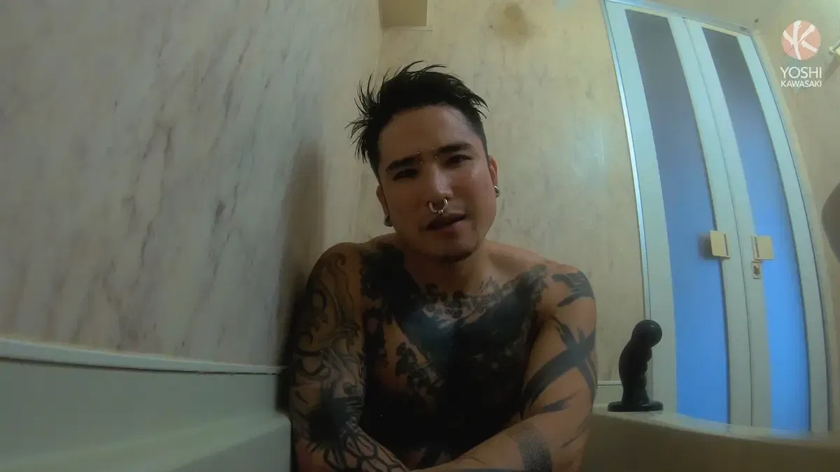Yoshi Kawasaki Does Dirty Things In The Shower 4