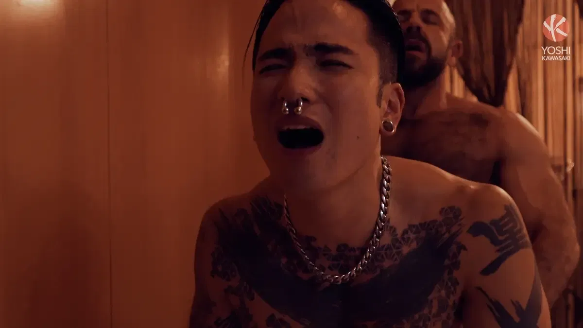 Jose Quevedo Massages Yoshi Kawasaki's Rosebud 2