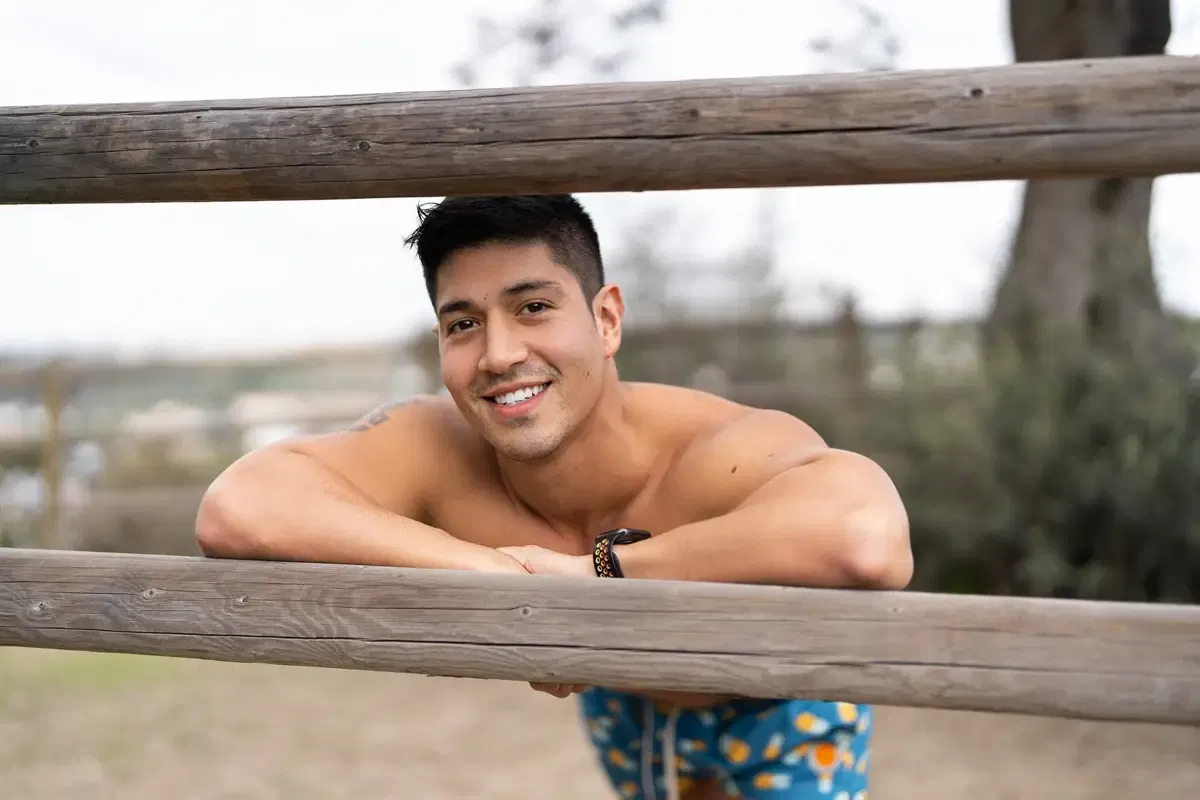 Paco Colombiano's Introduction At Sean Cody 1