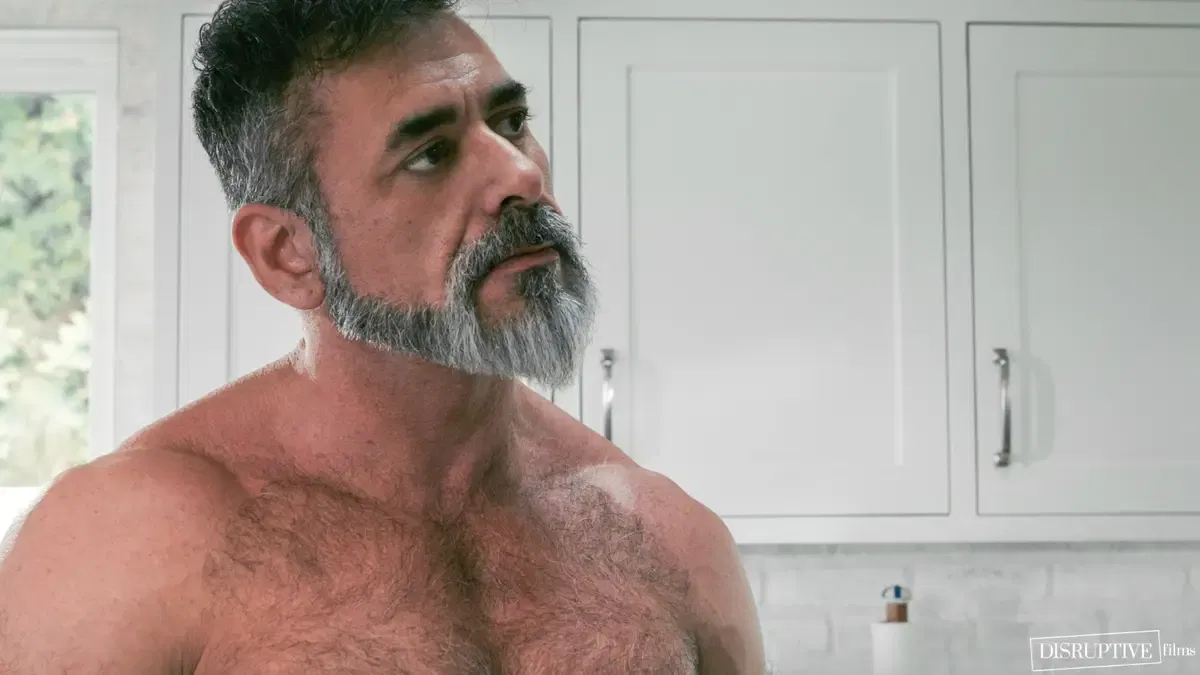 Does It Fit? - Lawson James & Nick Floyd 3