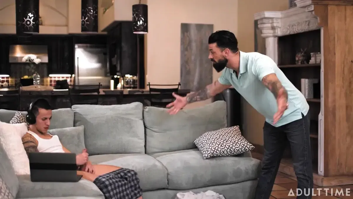 A Gooner Like His Stepdad: Des Irez & Alpha Wolfe 1