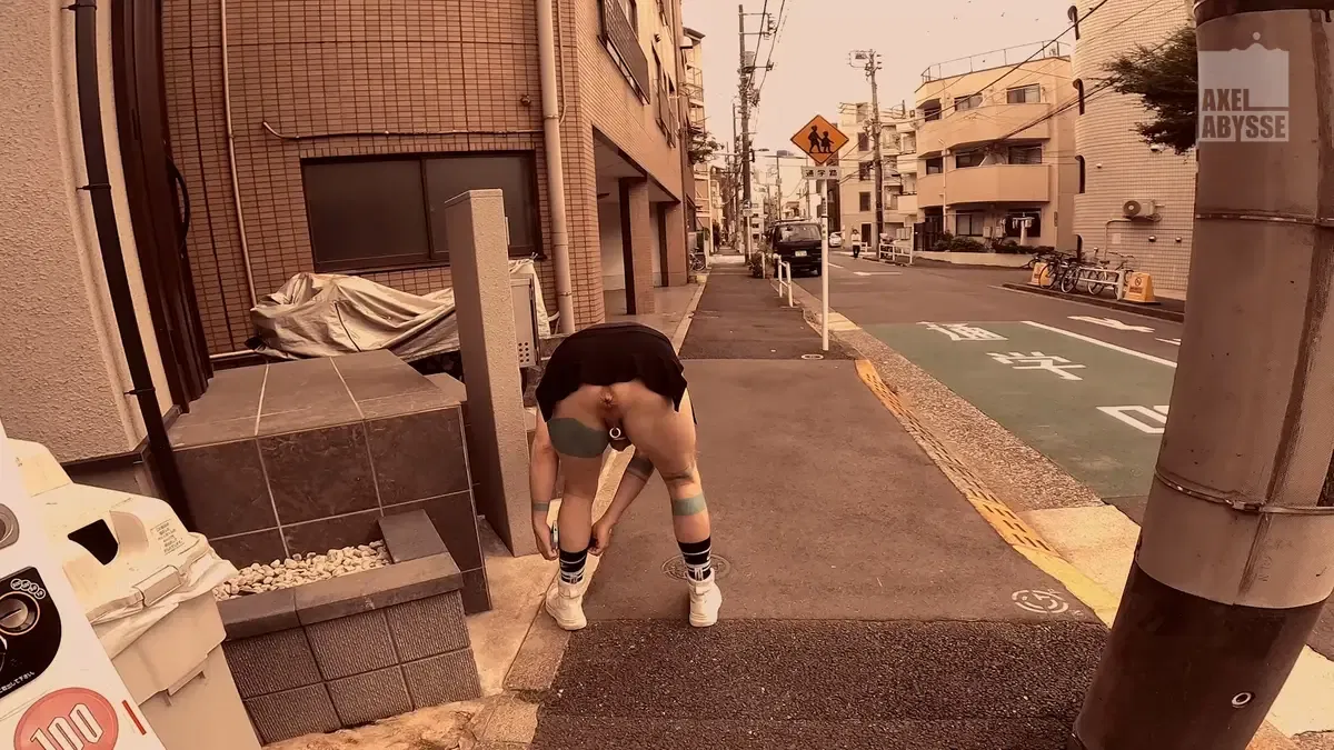 Flasher: Axel Abysse & Yoshi Kawasaki – Double Fisting 1