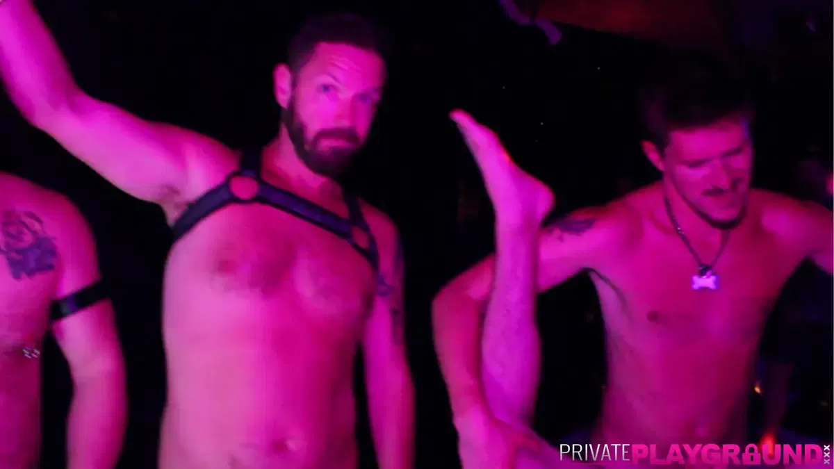 Private Playground XXX – Peep Show 8 4