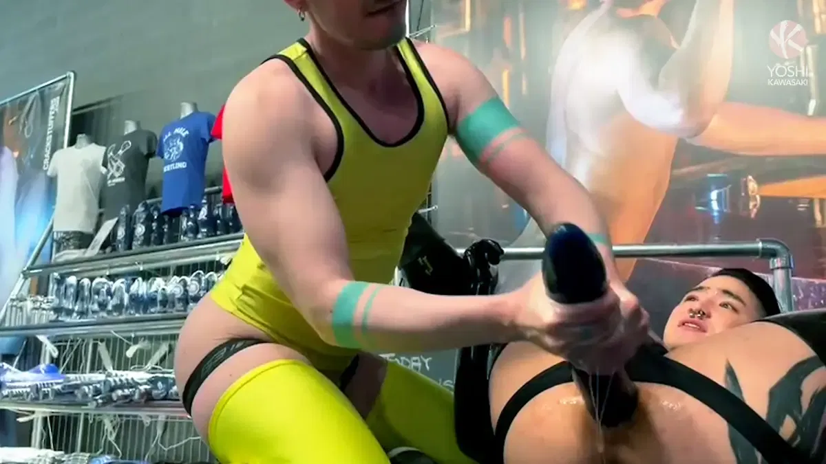 Right People, Right Place: Axel Abysse & Yoshi Kawasaki 10