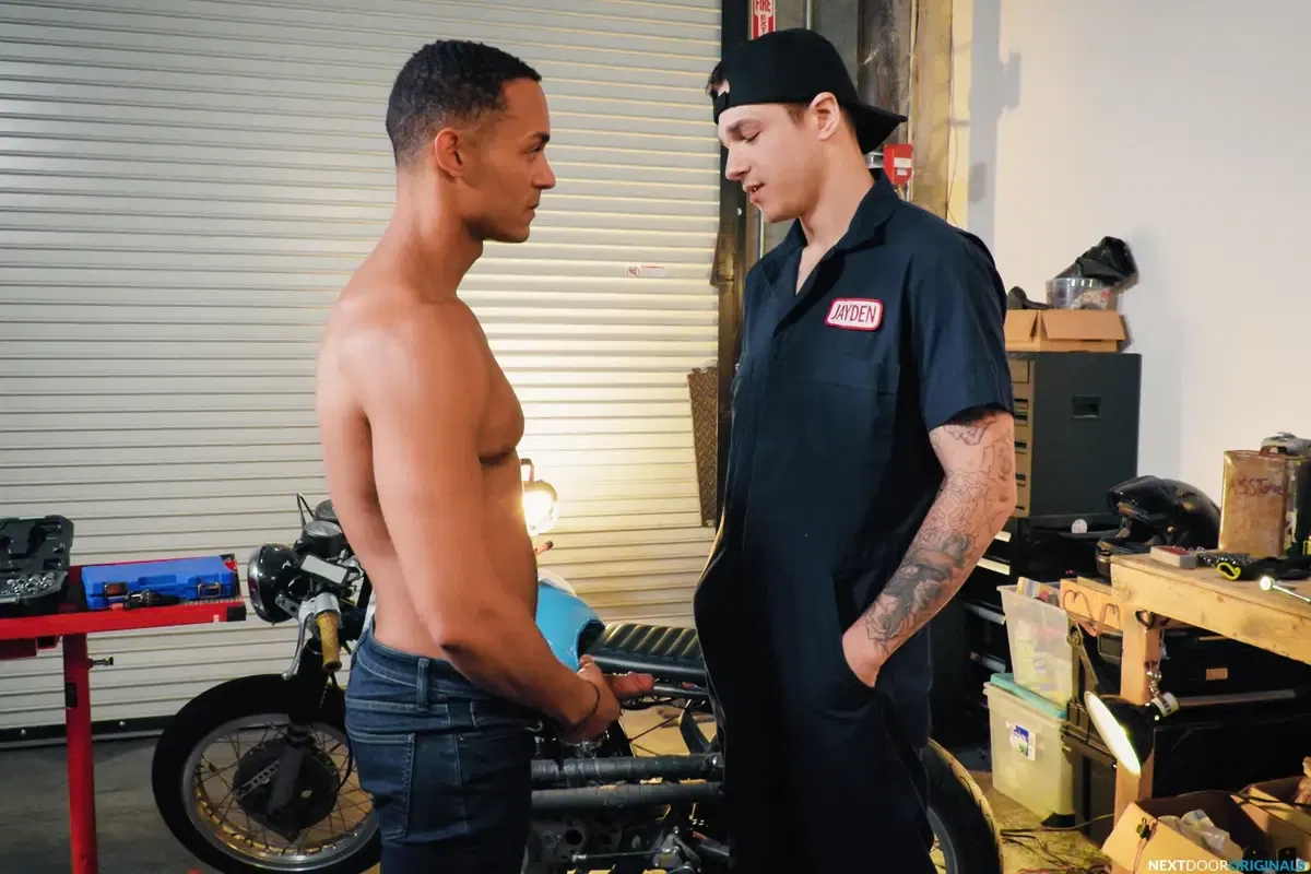Service Station: Camshaft Lubrication - Jayden Marcos & AJ Sloan 7