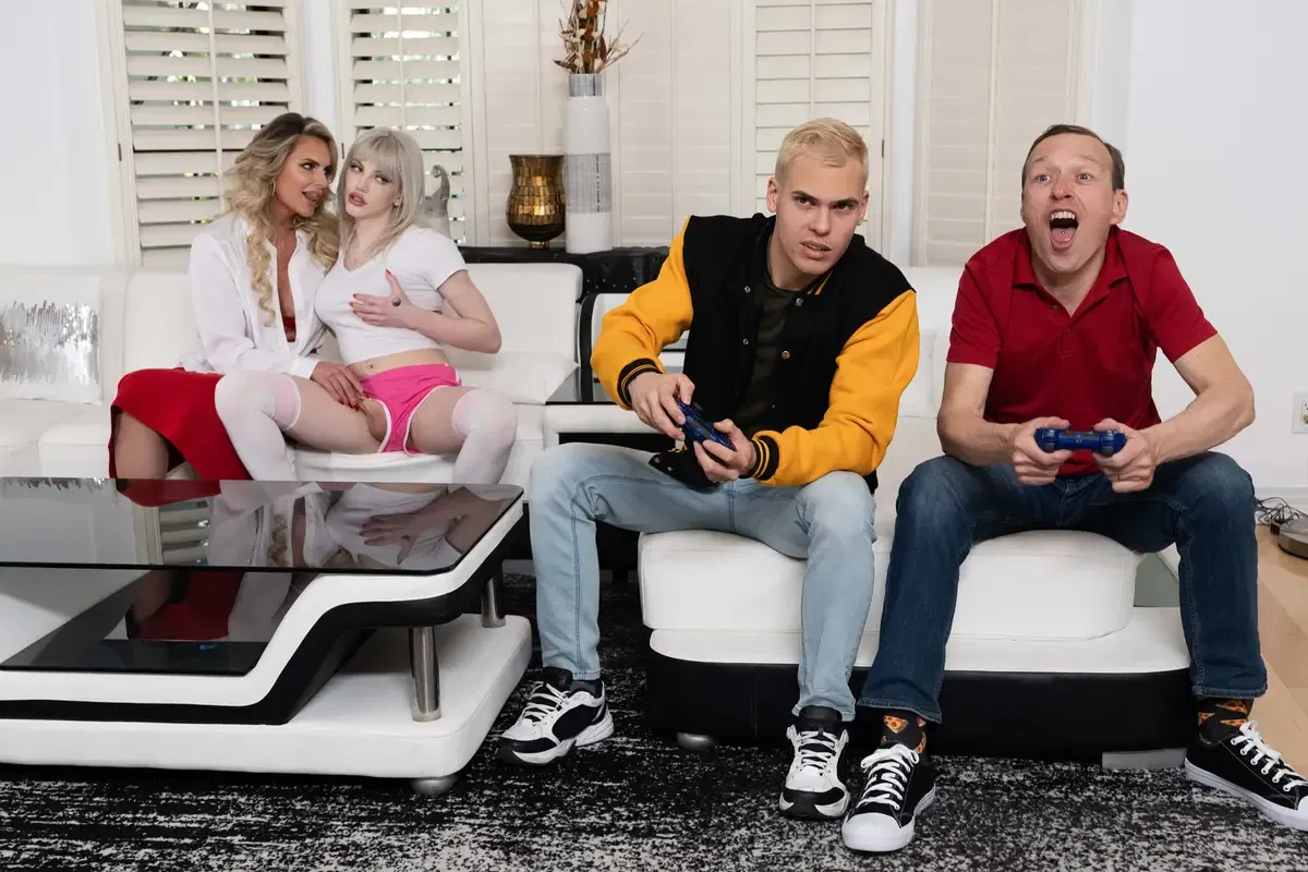 Sit On My Strap-on And Spin: Tony Sting, Izzy Wilde & Phoenix Marie 1