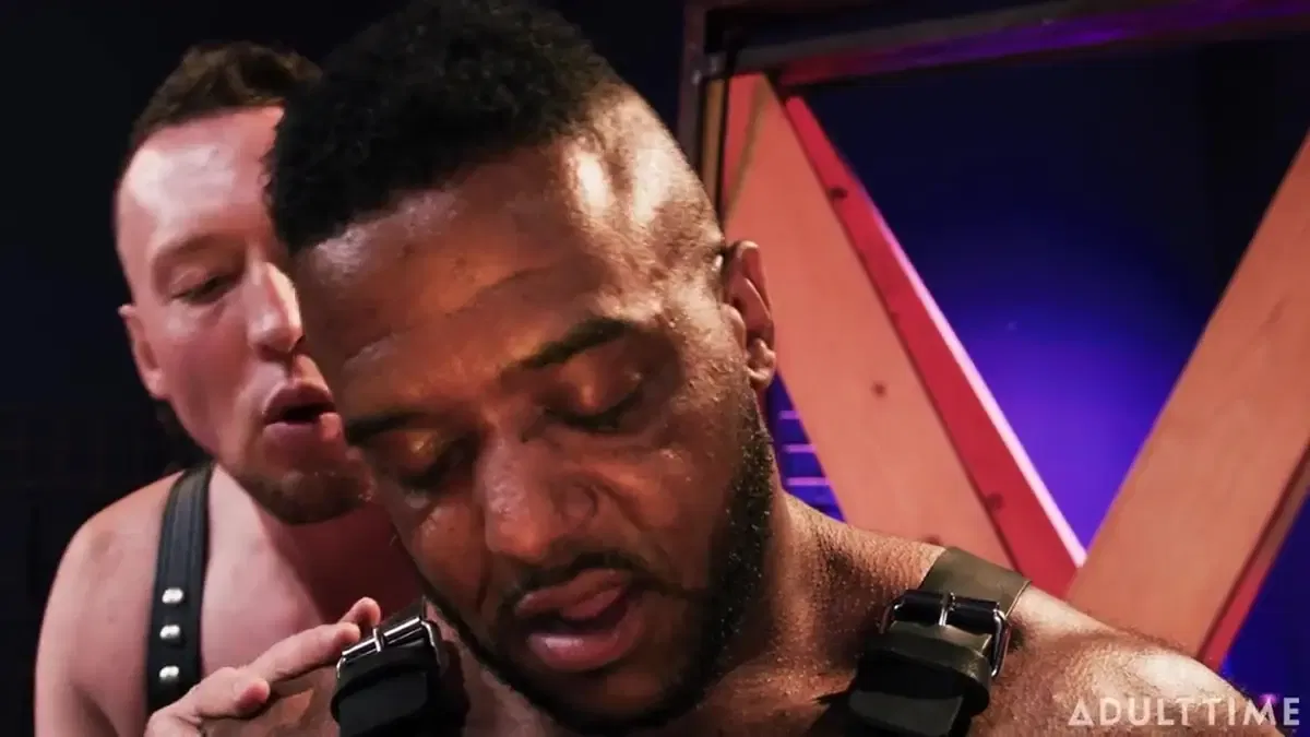 Top of the Fist - Pierce Paris & Micah Martinez 2