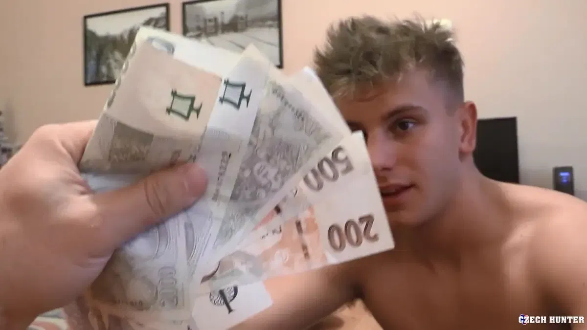 Czech Hunter 699: The Fashion Model 9