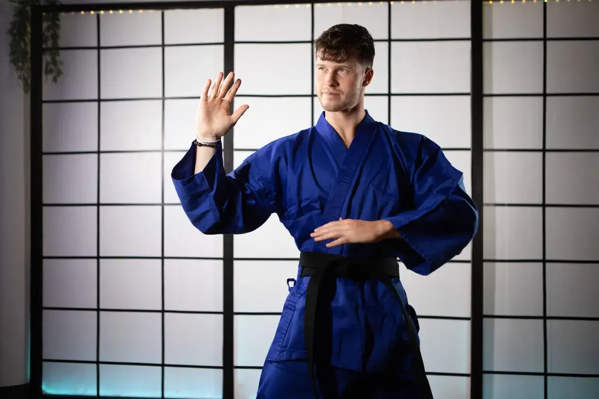 Hard Strikes: Finn Harding & Presley Scott 3