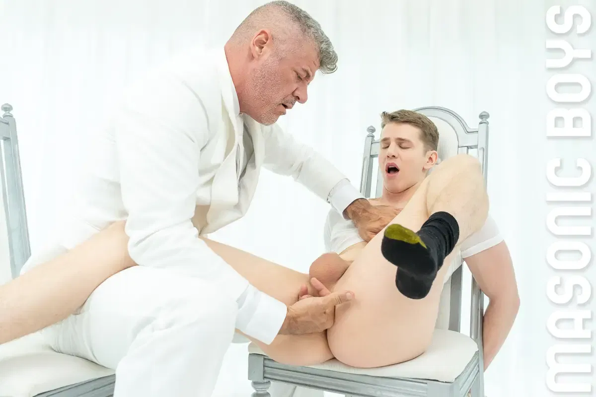 MasonicBoys: Sage Roux - The Interview With Dillon Stone 8