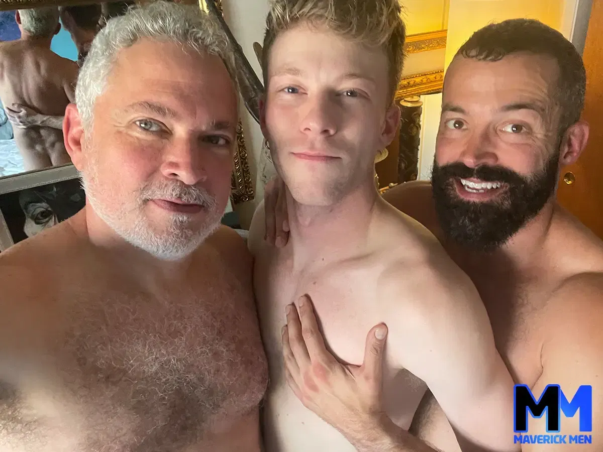 Maverick Men: Sweet Peach Hole 6