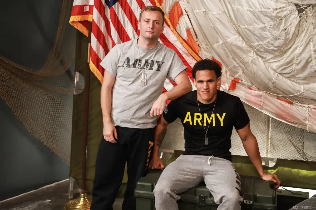 Peter Matthews & The New Recruit Johnny Bytes Do It 4