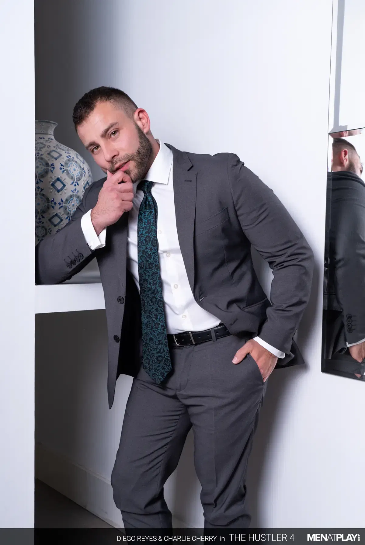 The Hustler 4: Charlie Cherry & Diego Reyes 4
