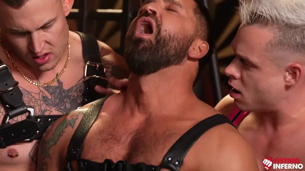 Fist Fuck Hotel 1: Dominic Pacifico, Andrew Connor & Brock Kniles 16