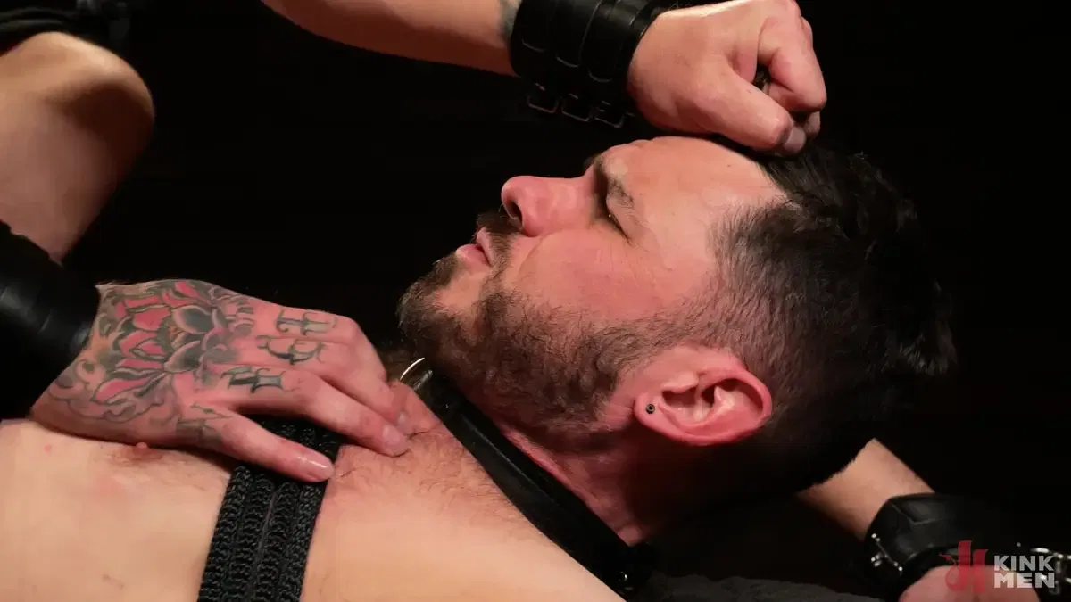 Give It To Me, Sir: Vander Pulaski & Jeremiah Cruze 21